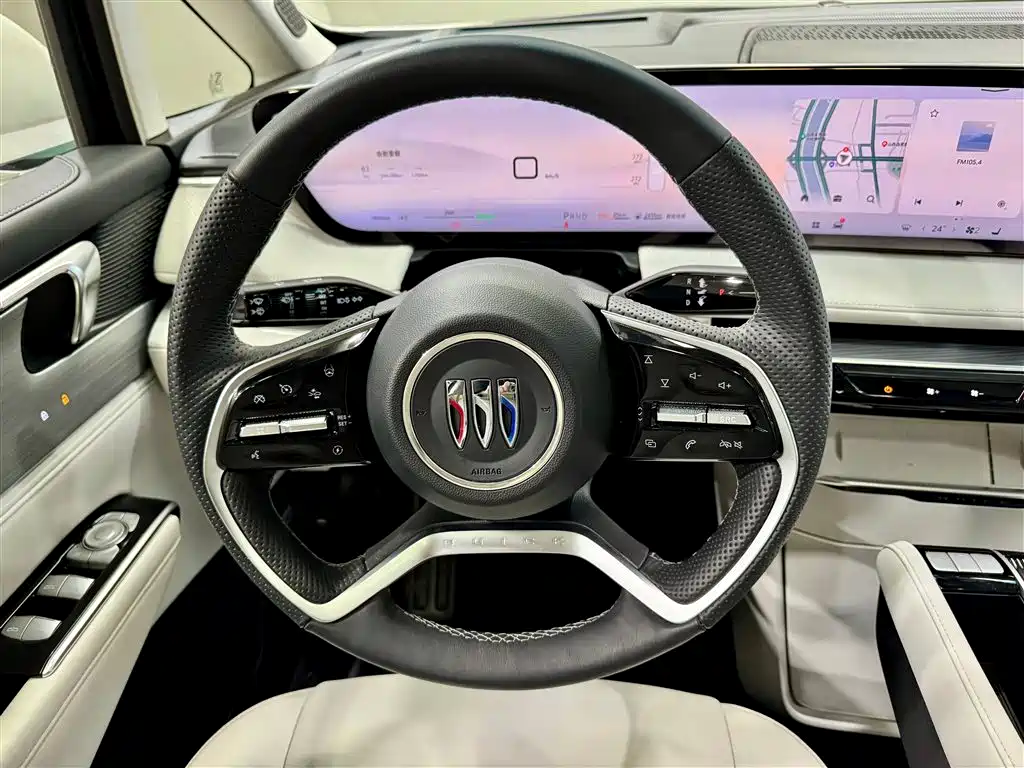 BUICK GL8 NEW ENERGY