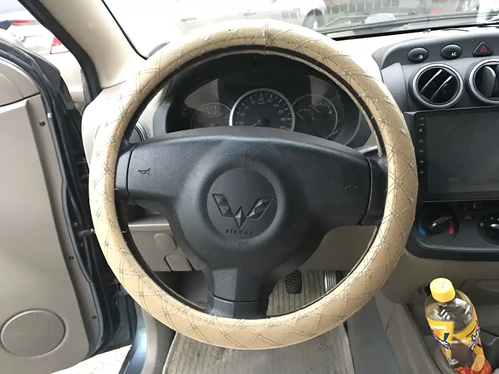 Wuling Hongguang — миниатюра 11