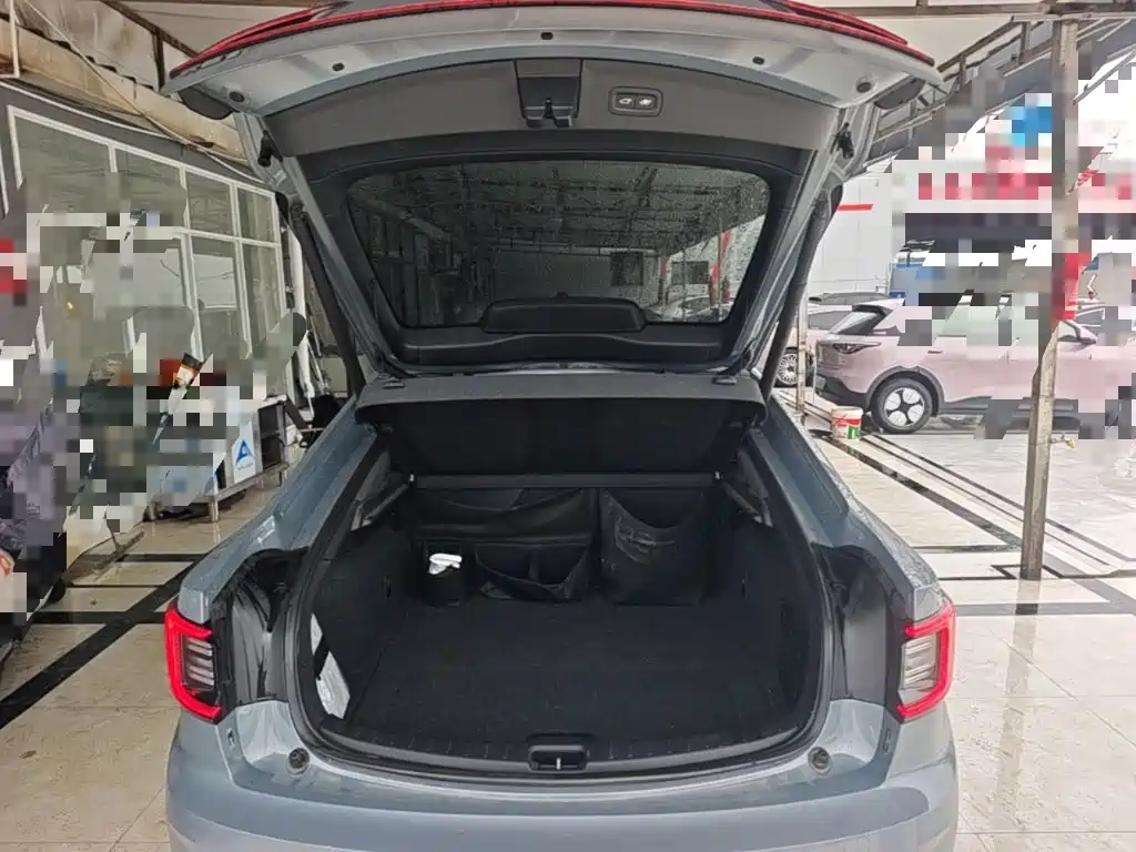 Polestar Polestar 2 — миниатюра 15