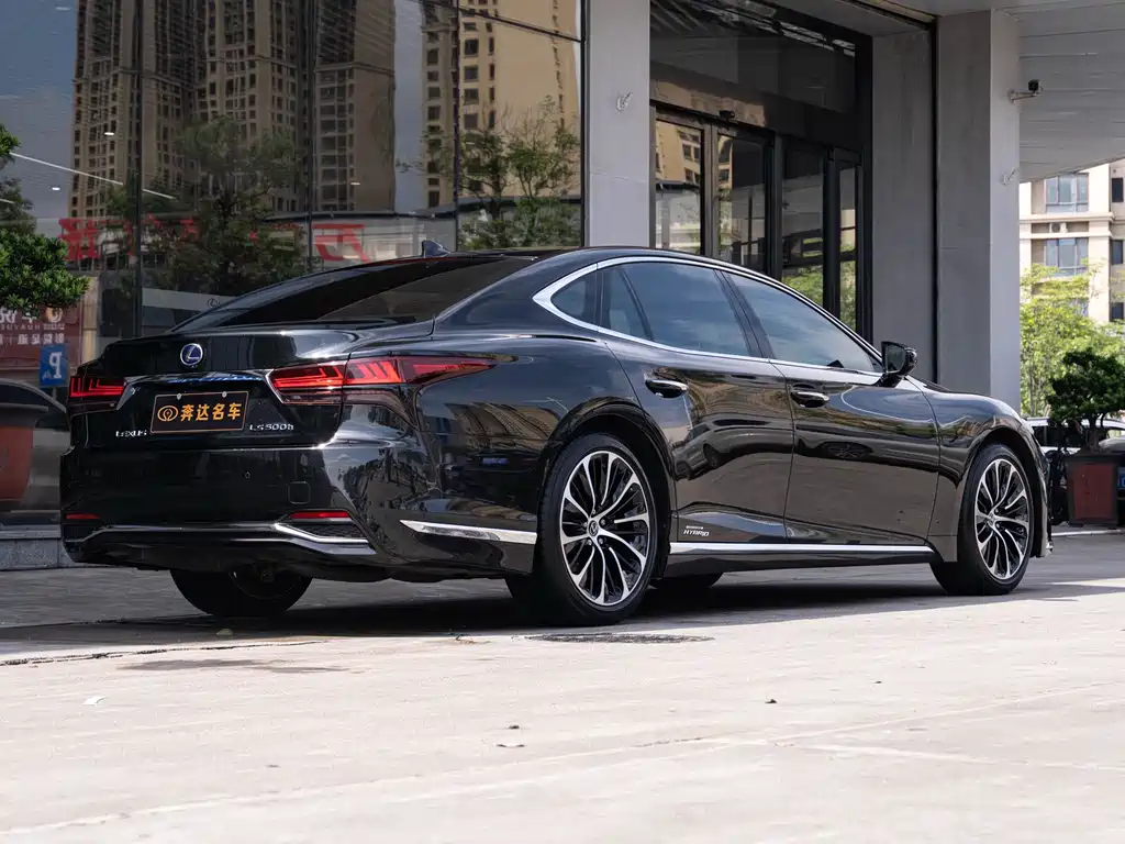 Lexus LS 2021 500h Executive