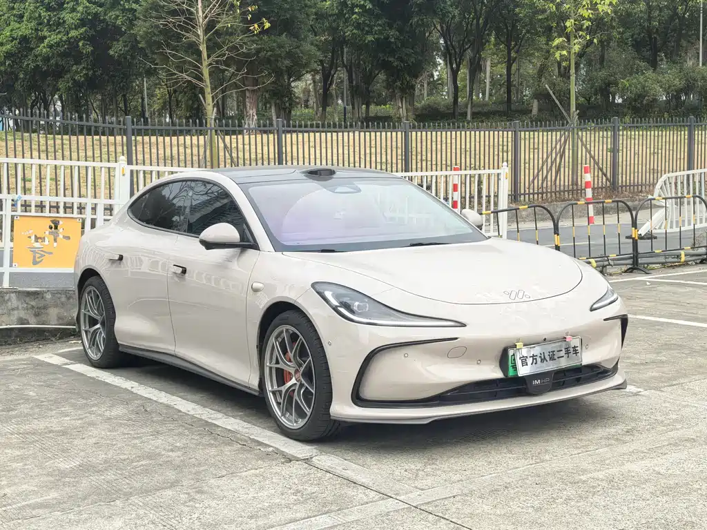 ZHIJI AUTOMOBILE ZHIJI L6