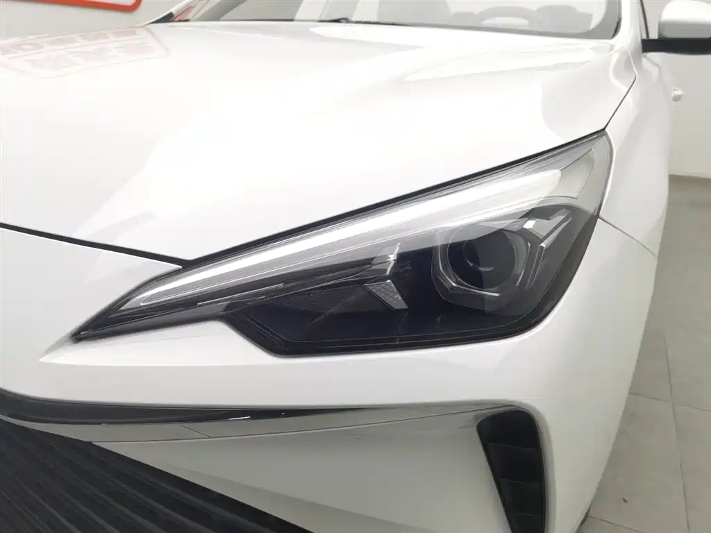 Roewe i5 2023 1.5L CVT Luxury