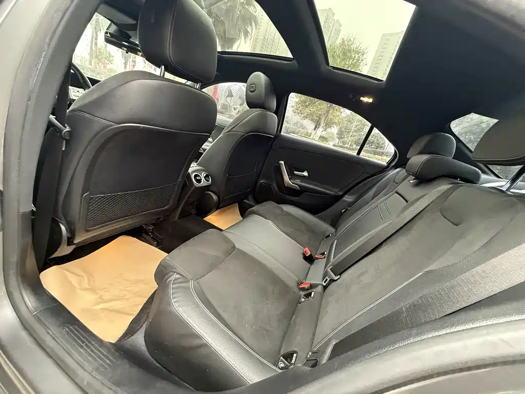 MERCEDES-BENZ A CLASS