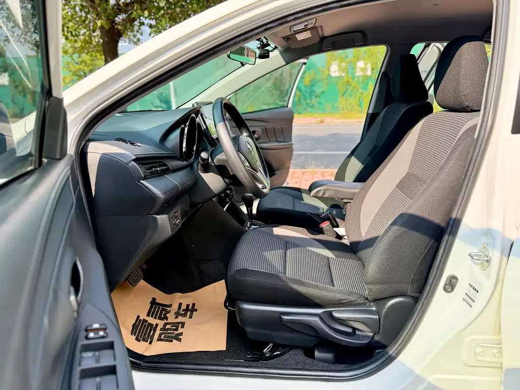 Toyota Vios — миниатюра 8
