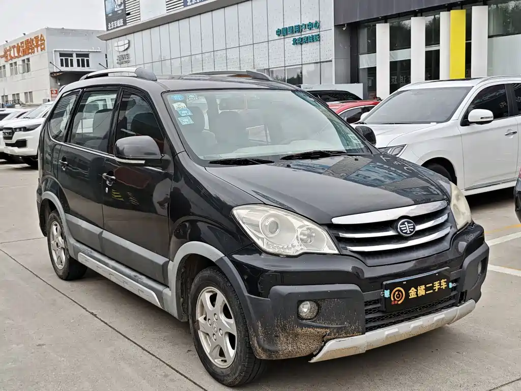 FAW S80 2011 1.5L MT 7 мест Elite
