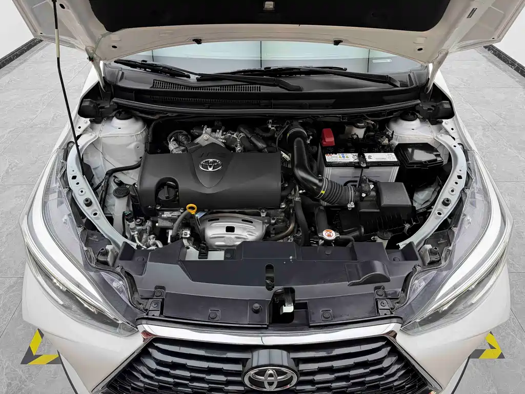 TOYOTA YARIS L ZHIXUAN