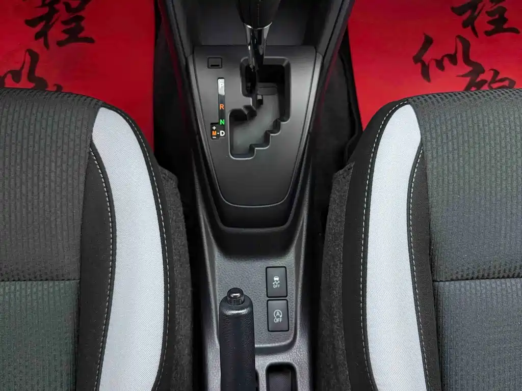 TOYOTA YARIS L ZHIXUAN