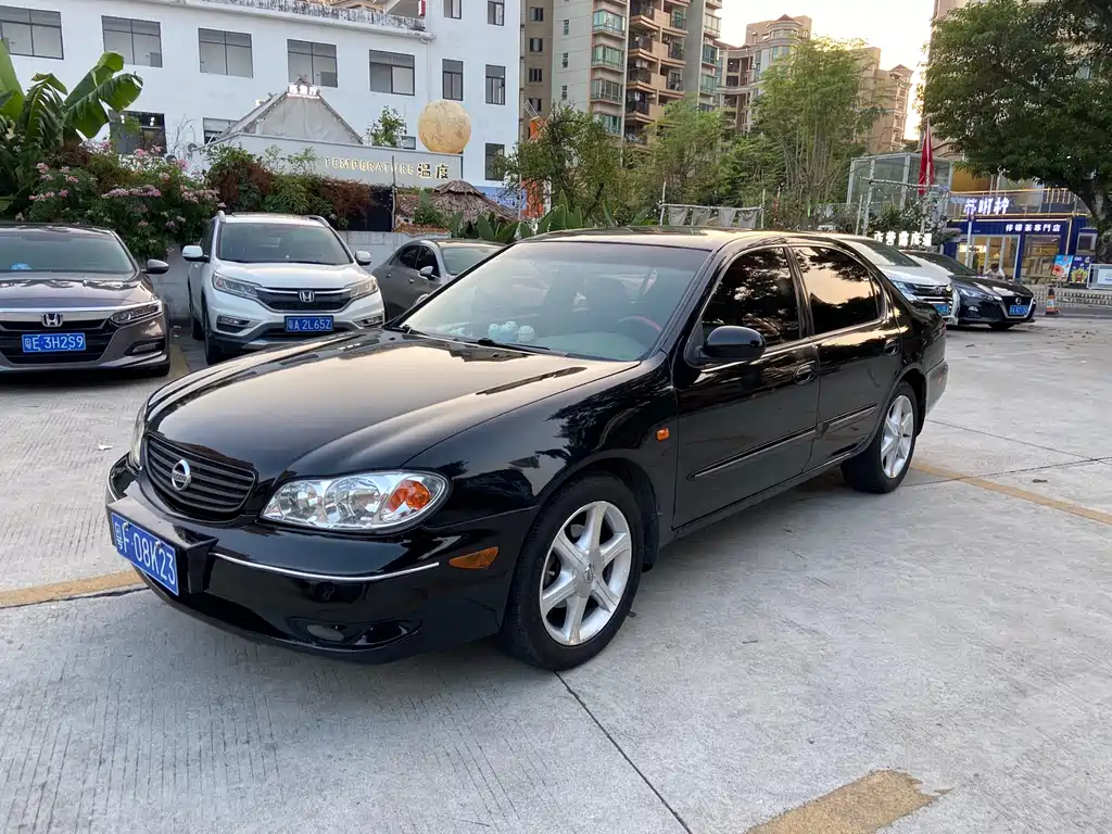 Купить Nissan Fengdu