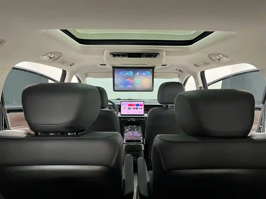 GAC TRUMPCHI E8 NEW ENERGY