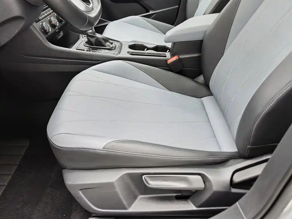 Volkswagen Lavida — миниатюра 20