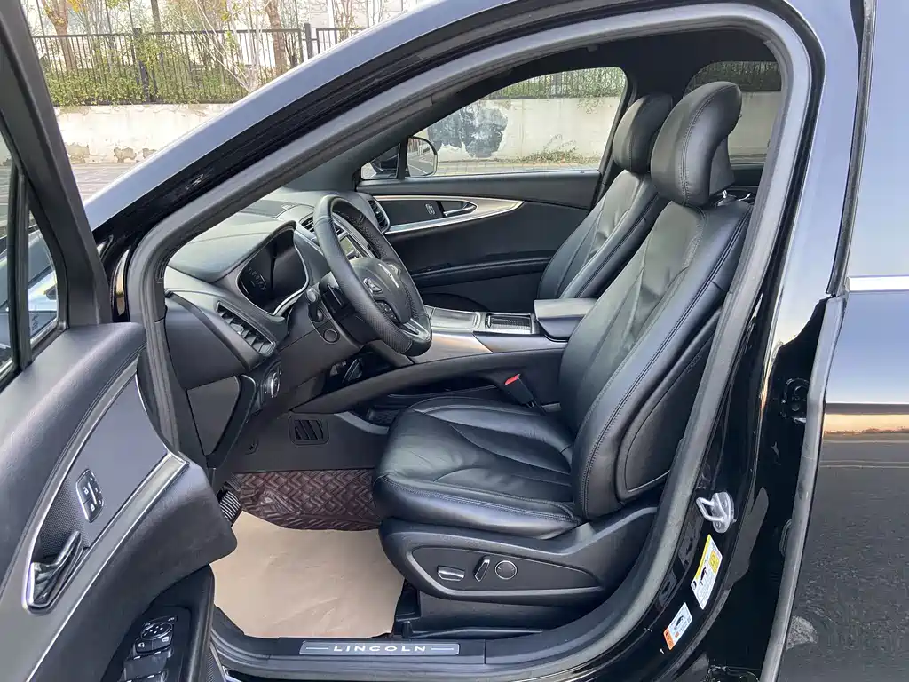 Lincoln MKX — миниатюра 7