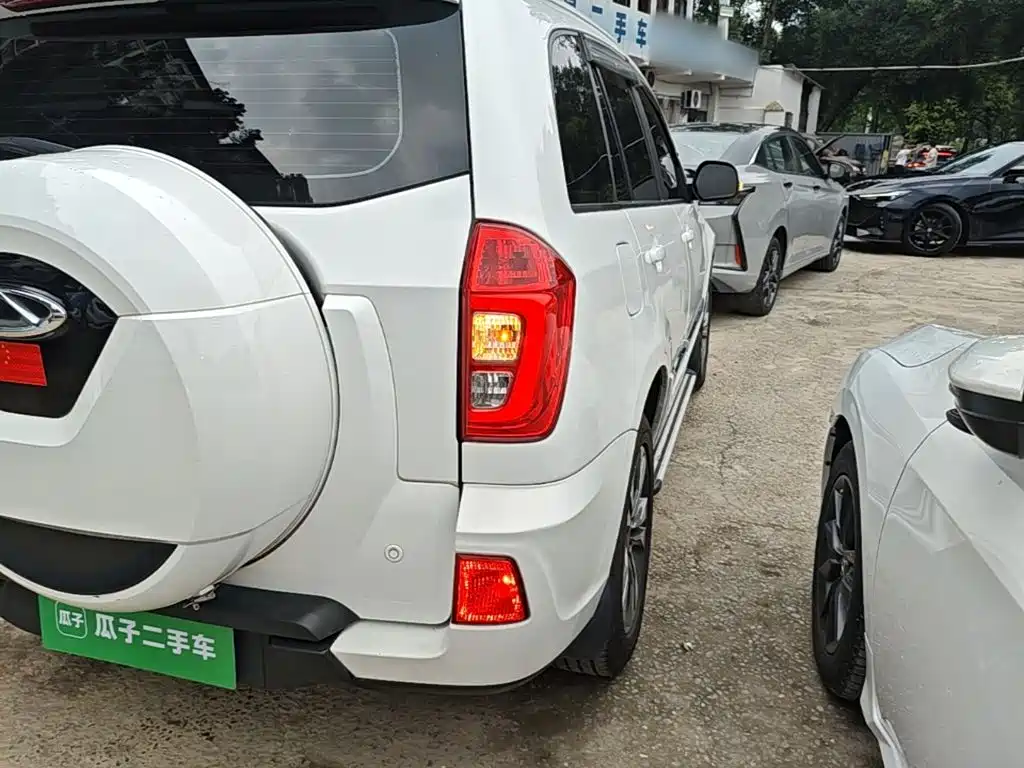 Chery Tiggo 3 3 2015 1.6L CVT Sport