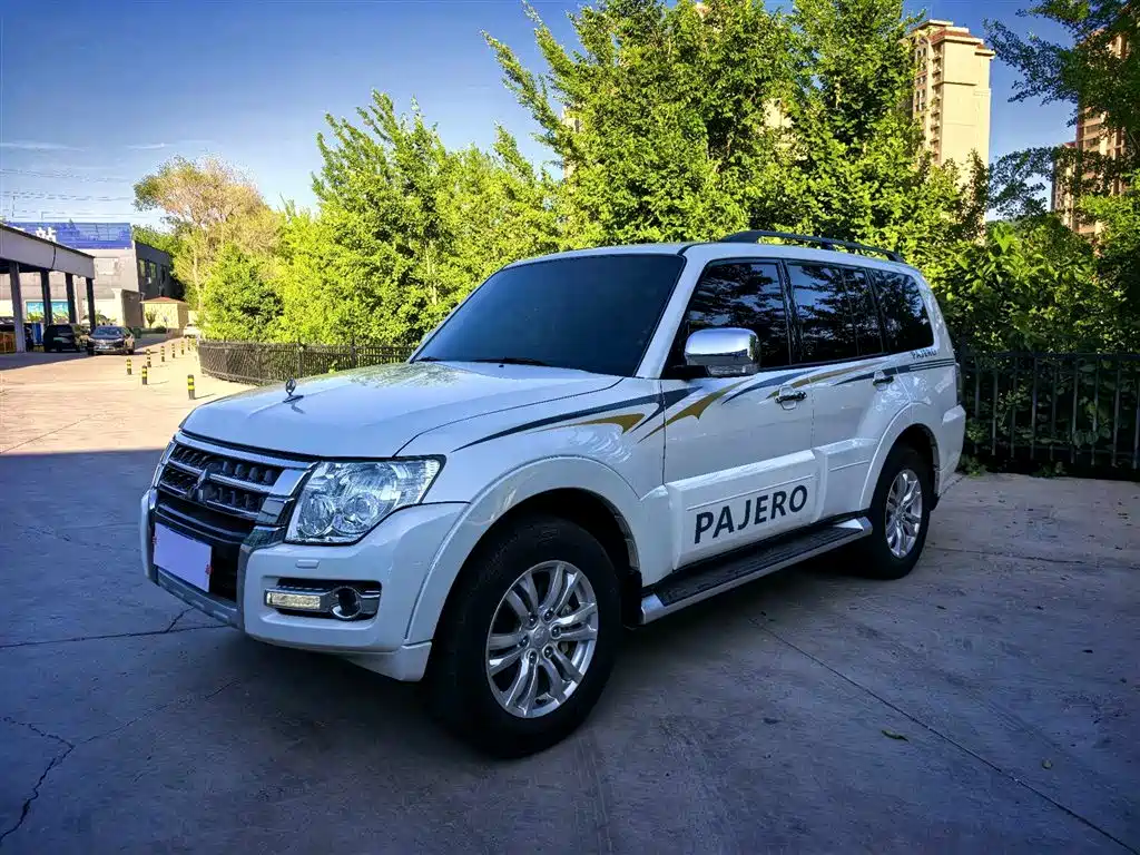 Mitsubishi Pajero (Import) 2018 3.0L Auto Standard Edition