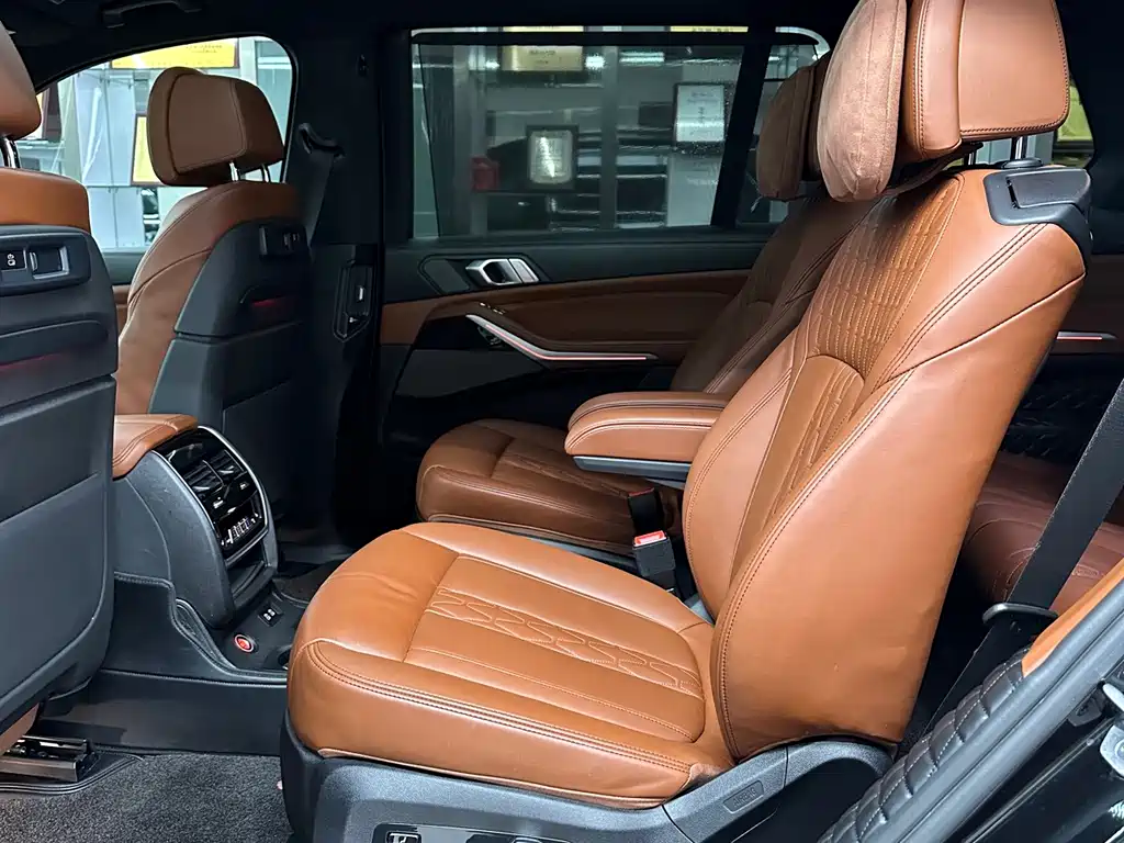 BMW X7 2021 xDrive40i