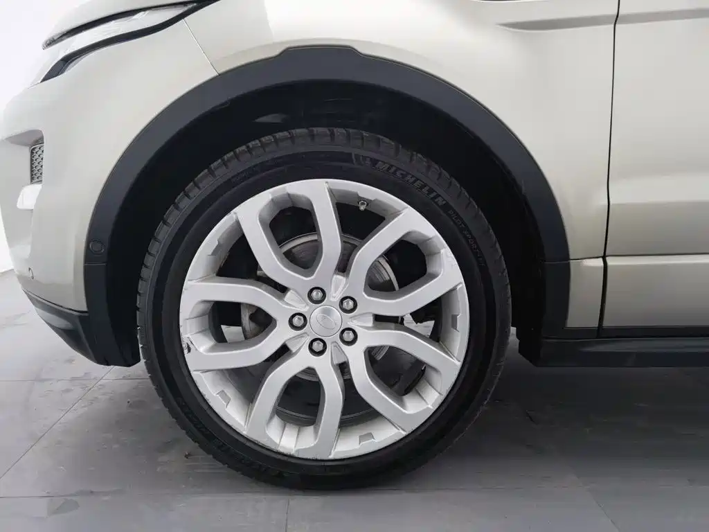 Land Rover Evoque (Import) — миниатюра 17