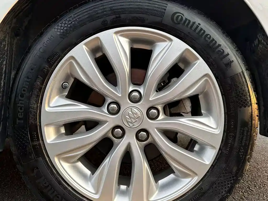 Buick Excelle — миниатюра 17