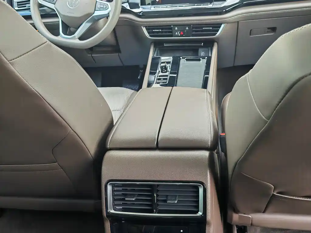 Volkswagen Viloran 2024 330TSI