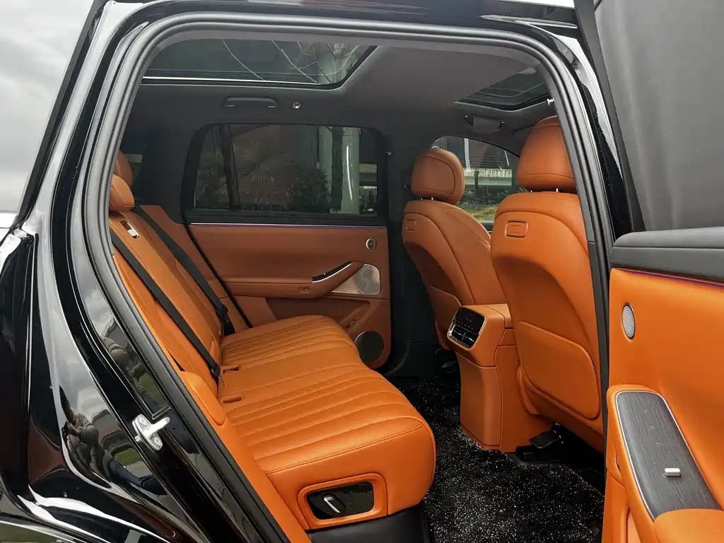 AITO ASK THE WORLD M7