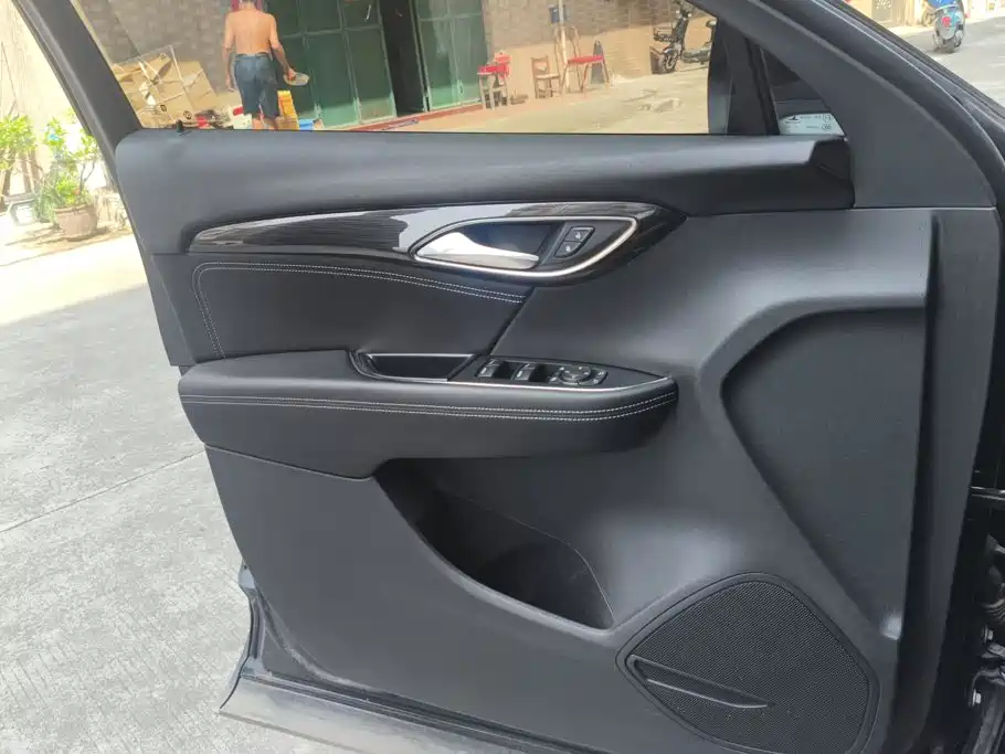 Buick Envision S — миниатюра 7