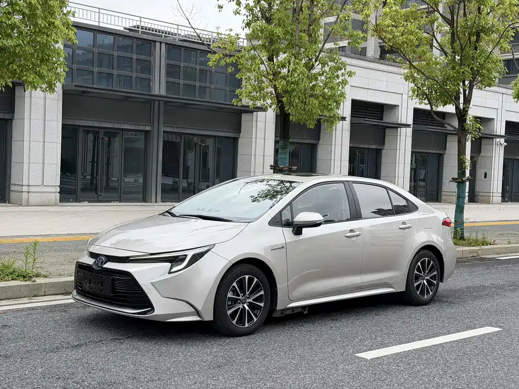 Toyota Levin 2023 Smart Hybrid 1.8L Luxury Edition