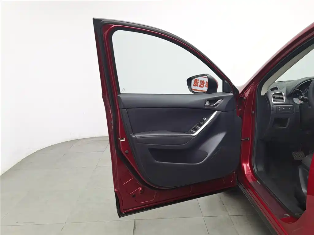 Mazda CX-5 2015 2.0L AT