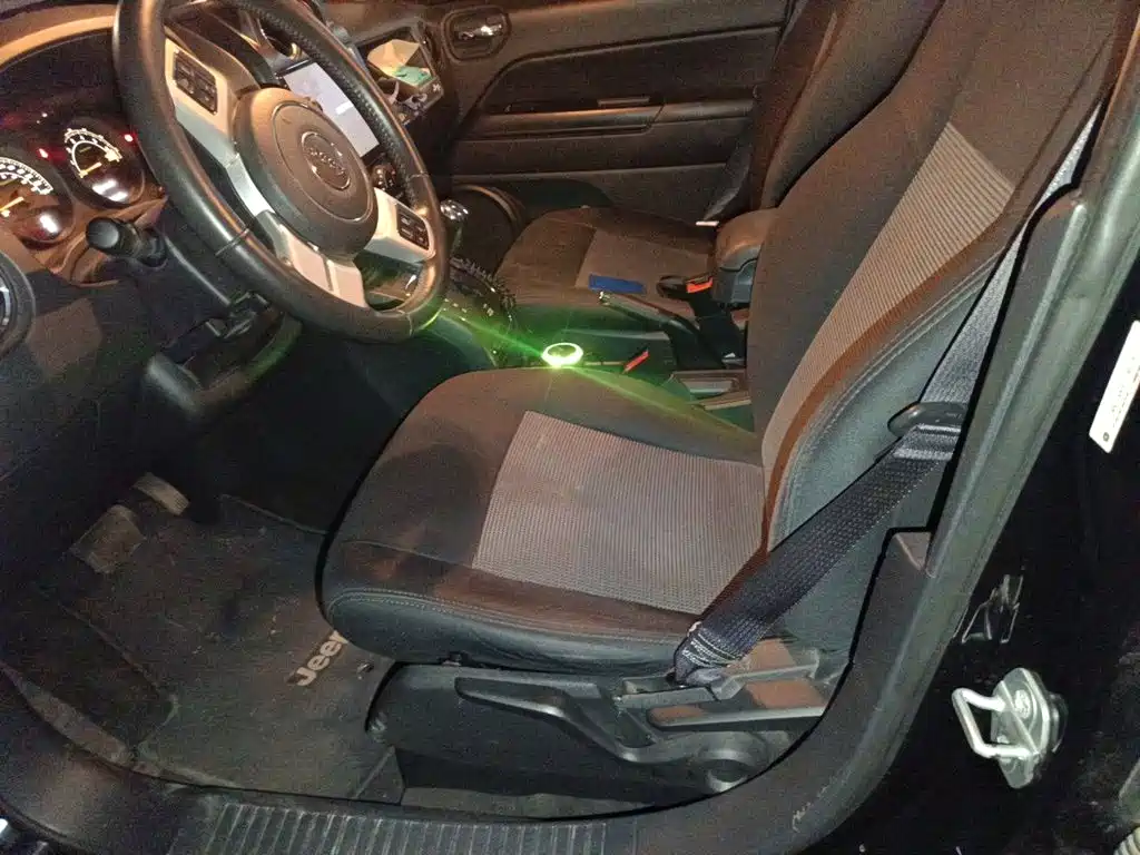 Jeep Compass (Import) — миниатюра 16