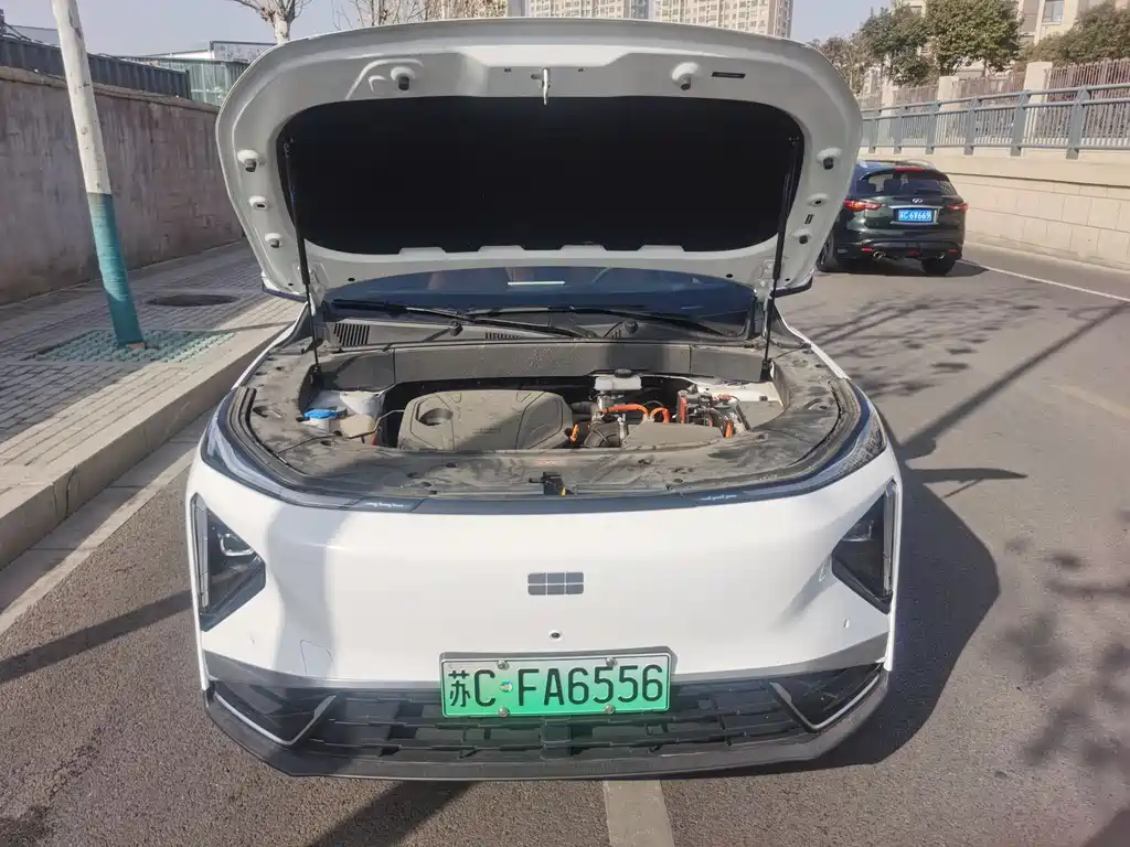 GEELY GALAXY GALAXY L7