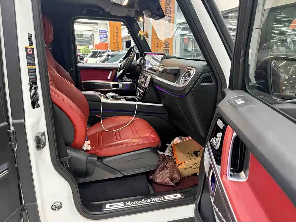 MERCEDES-BENZ G CLASS