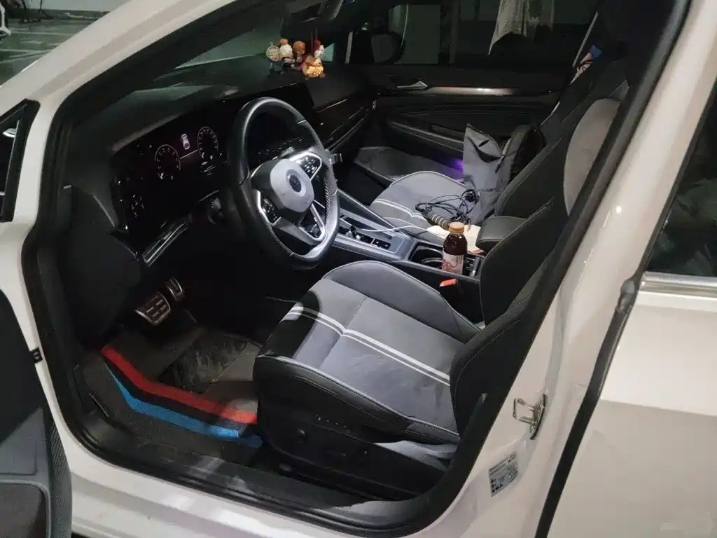 Volkswagen Golf — миниатюра 8
