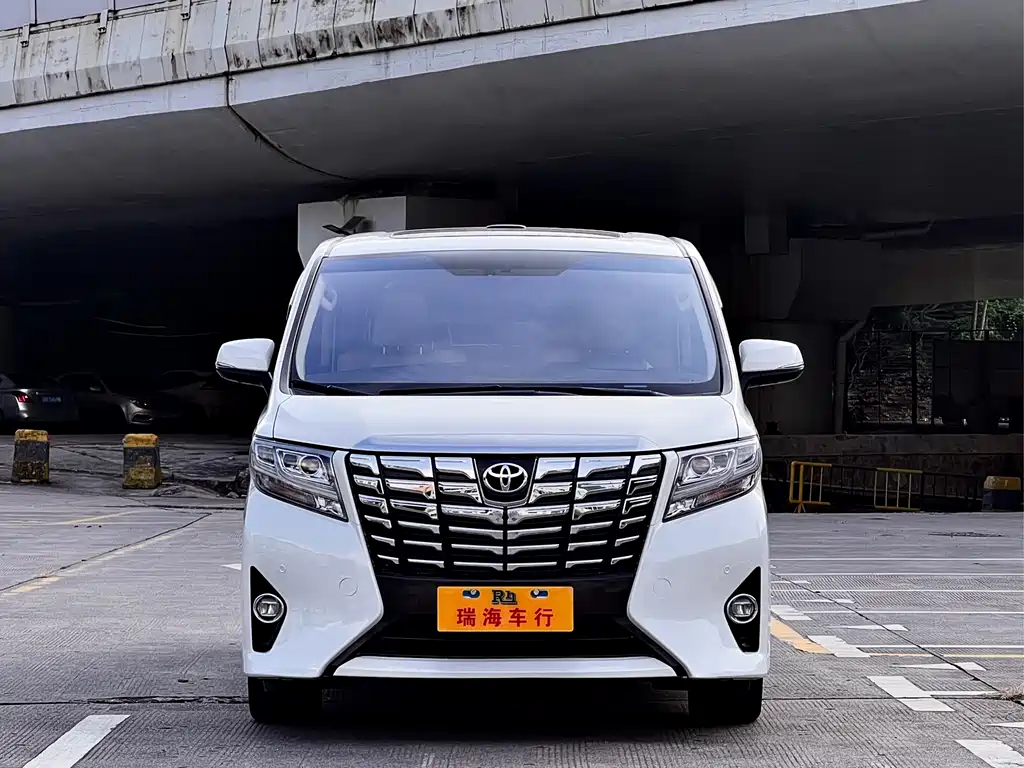 Toyota Alphard 2015 3.5L Luxury