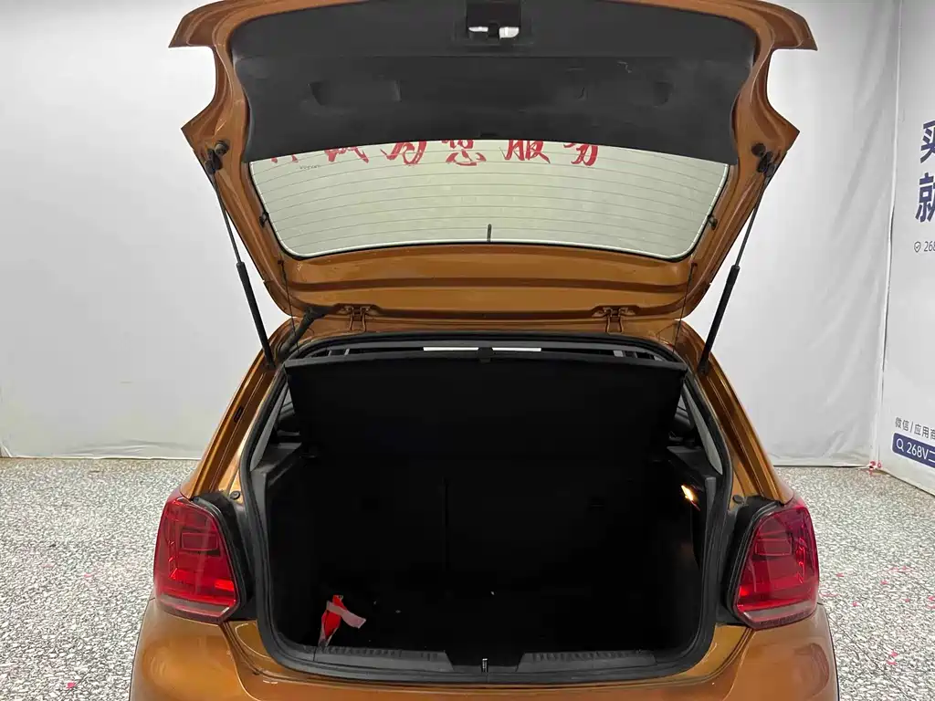 Volkswagen Polo — миниатюра 14