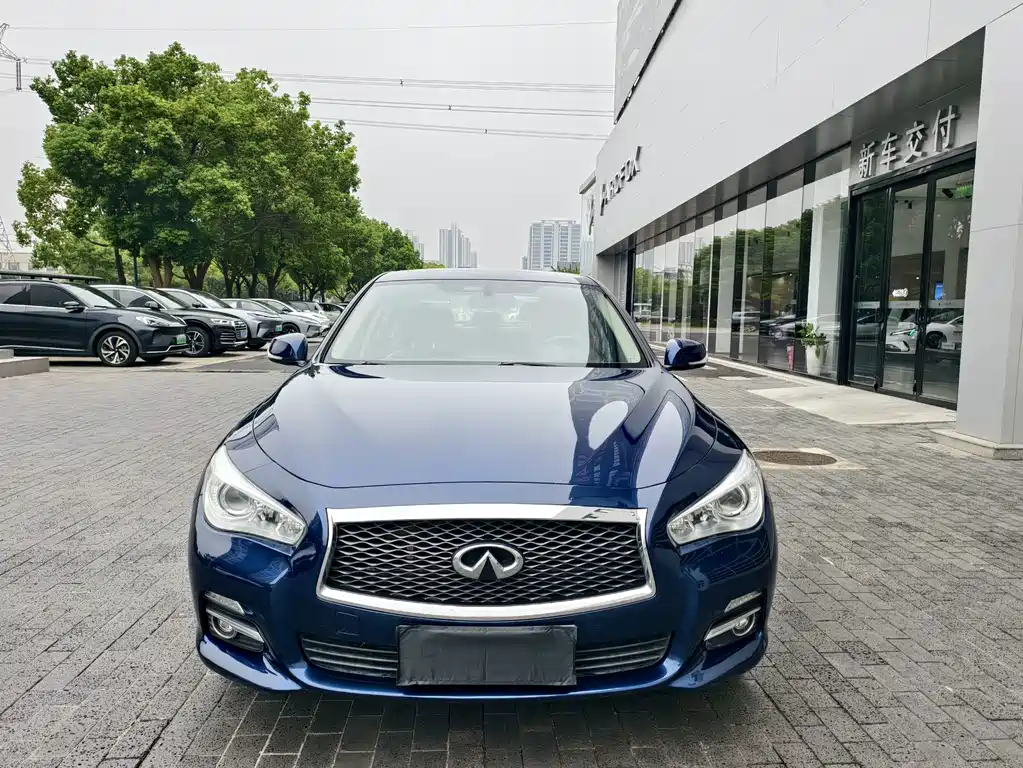 Infiniti Q50L — миниатюра 2