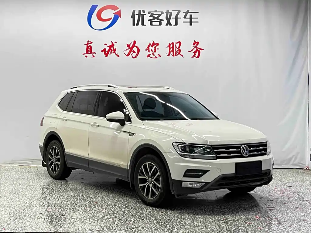 Volkswagen Tiguan L — миниатюра 3