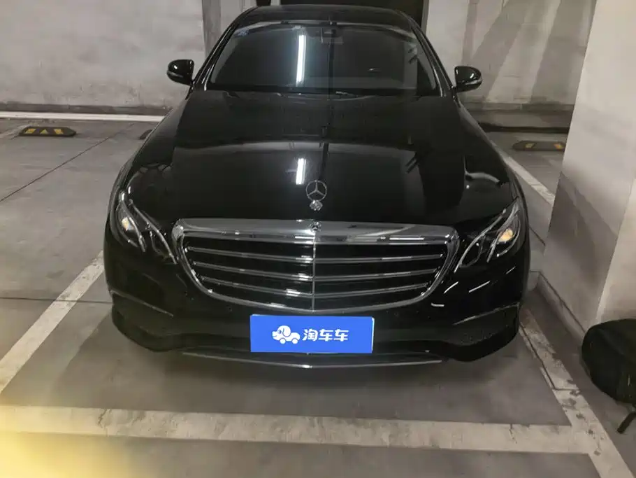 Mercedes-Benz E-Class — миниатюра 2