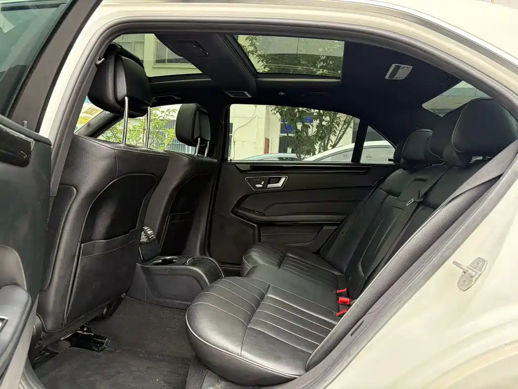 Mercedes-Benz E-Class E 2015 E 260 L Sport