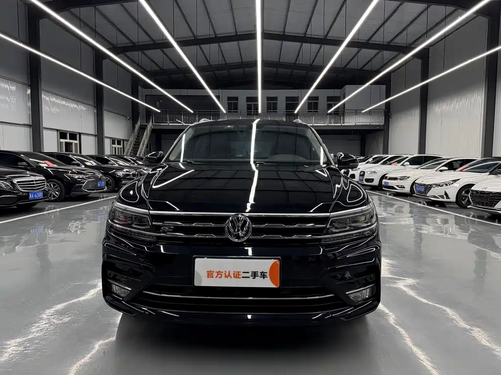 Volkswagen Tiguan L L 2020 330TSI AT R-Line Flagship VI