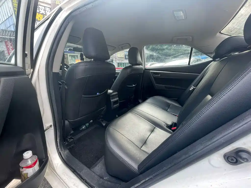 Toyota Corolla — миниатюра 6