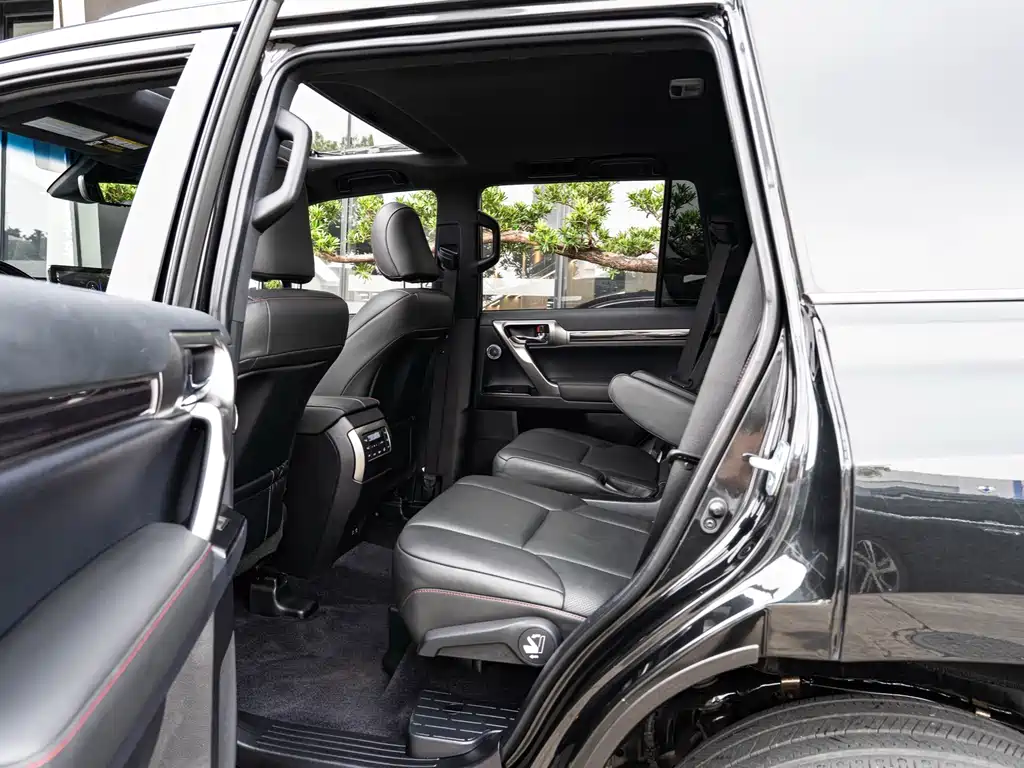 Lexus GX 2022 460