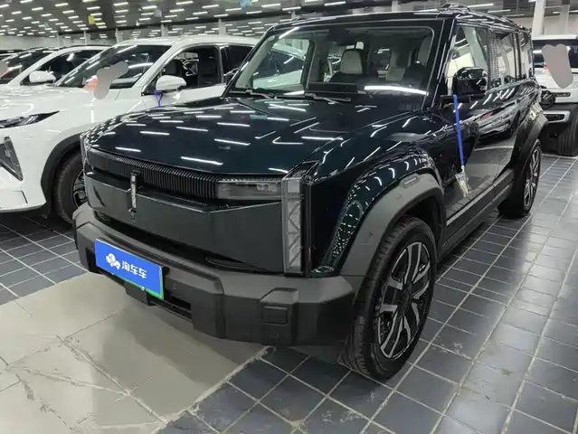 iCar 03