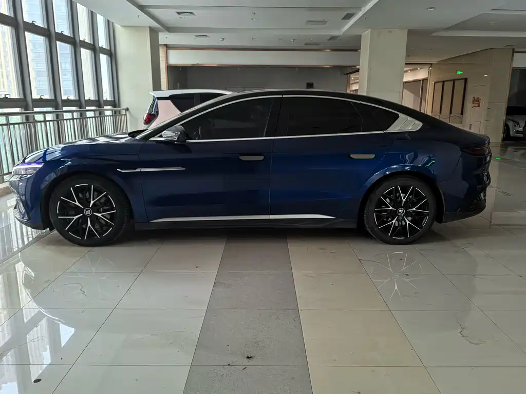 BYD Han 2022 EV 610KM Premium