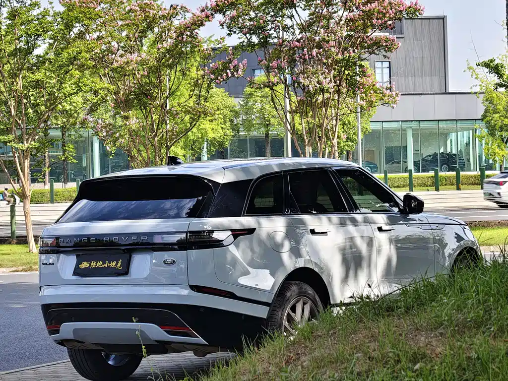 Land Rover Range Rover Velar 2024 Dynamic SE