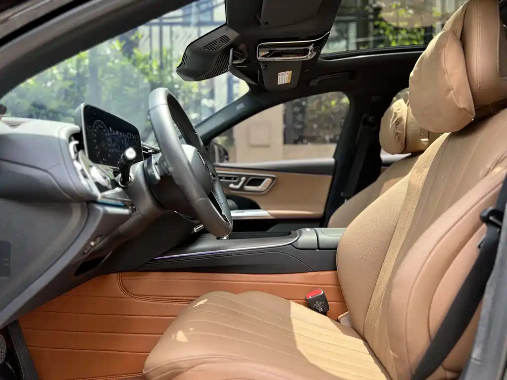Mercedes-Benz E-Class E 2024 E 300 L Luxury