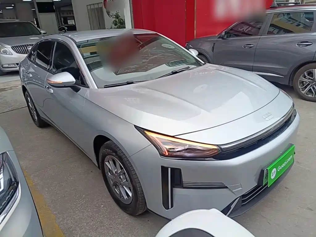 Geely Galaxy Galaxy L6 L6 2025 EM-i 60km