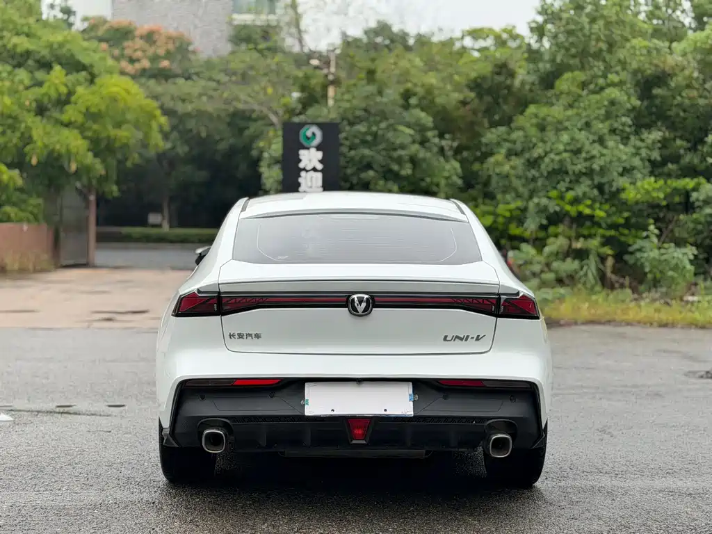 Changan UNI-V — миниатюра 5