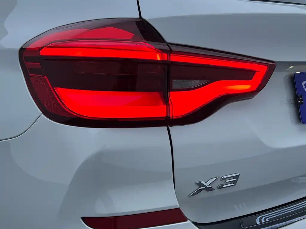 BMW X3 — миниатюра 27