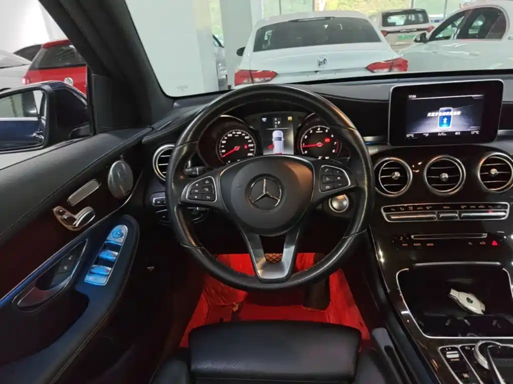 Mercedes-Benz GLC — миниатюра 11