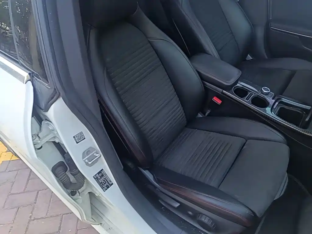 Mercedes-Benz CLA (Import) — миниатюра 25