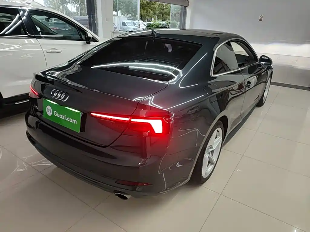 Audi A5 (Import) — миниатюра 7