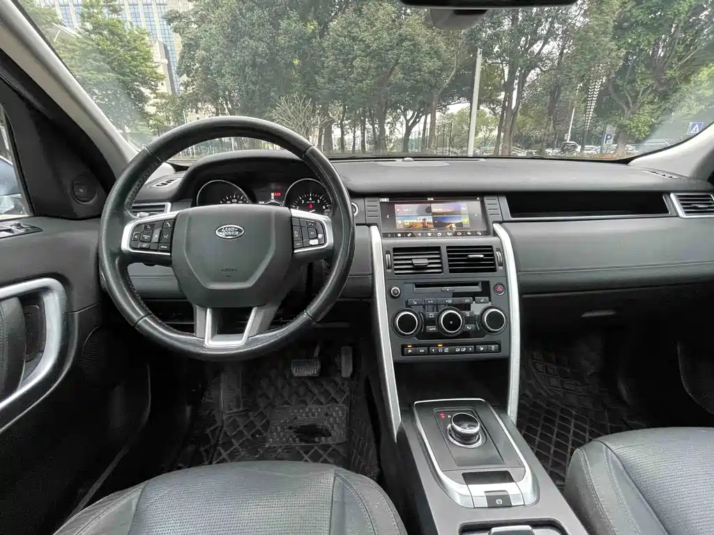 Land Rover Discovery Sport — миниатюра 15