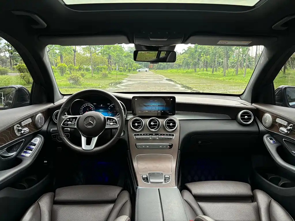 Mercedes-Benz GLC 2020 GLC 300 L 4MATIC